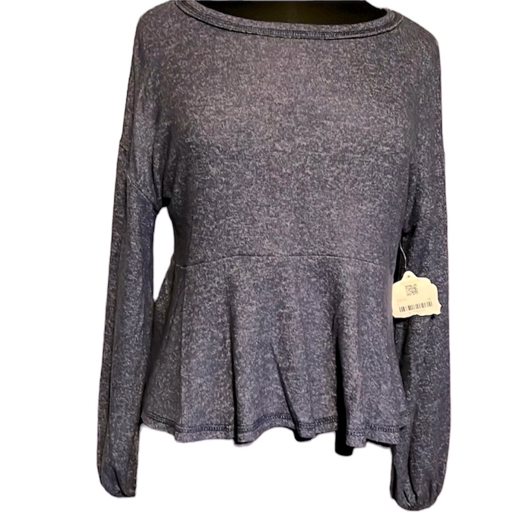 NWT Altar’d State Zyra Balloon Sleeve Top